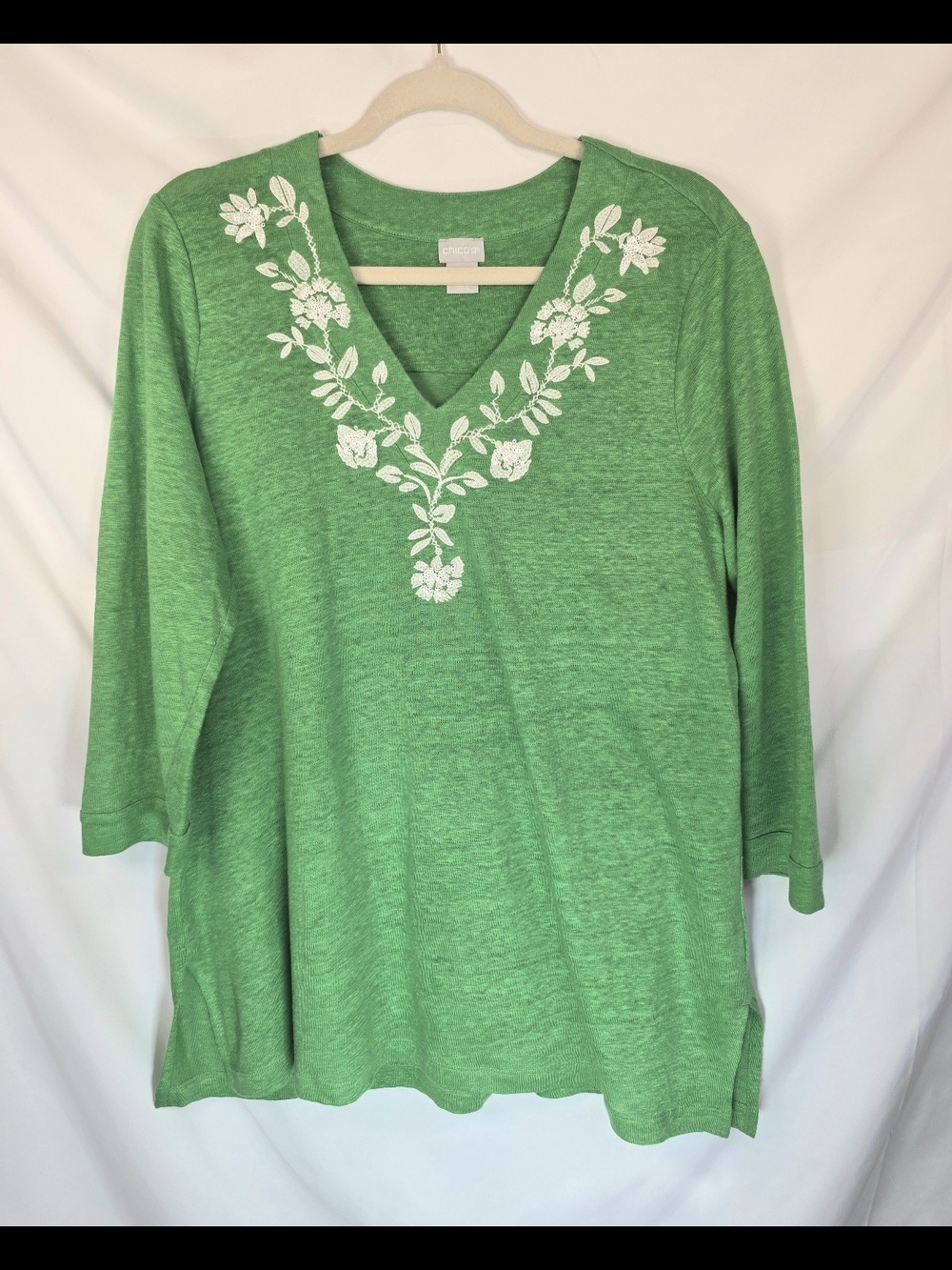 Chico's Women's Linen Boho Coastal Resortwear Embroidery Sequins Tunic Sz 2(L)